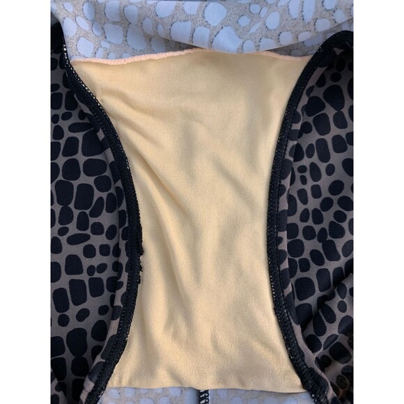 Shore Shapes Womens size 8 Brown Print Slimming One Piece Swimsuit Built in Bra - Picture 8 of 8